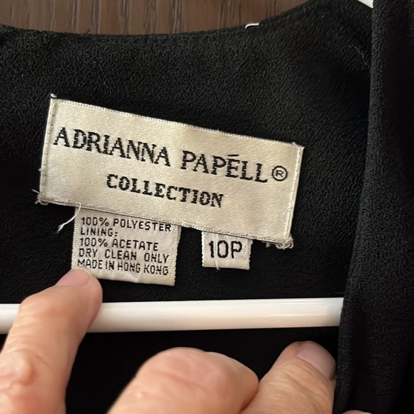 Adriana Papell sleeveless, basic black dress. Size 10P - Picture 2 of 7